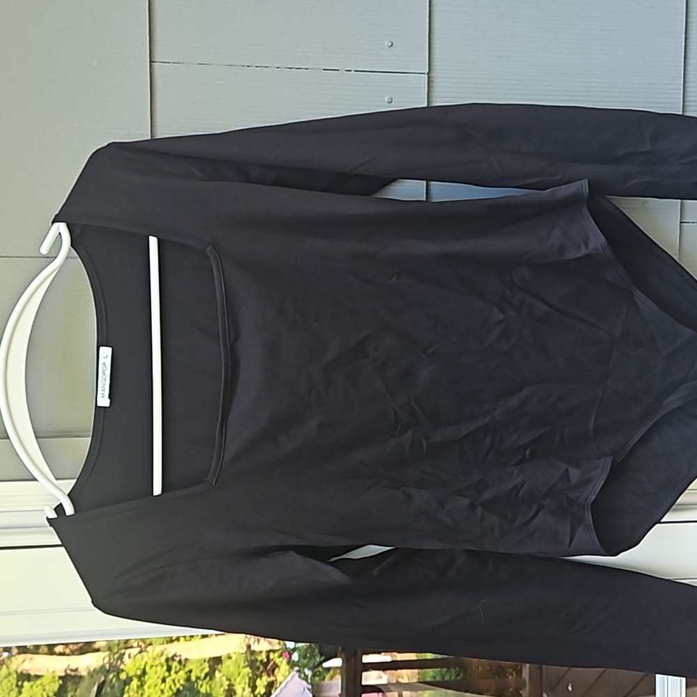 Ladies Mangopop brand one piece snap body contour shirt black
